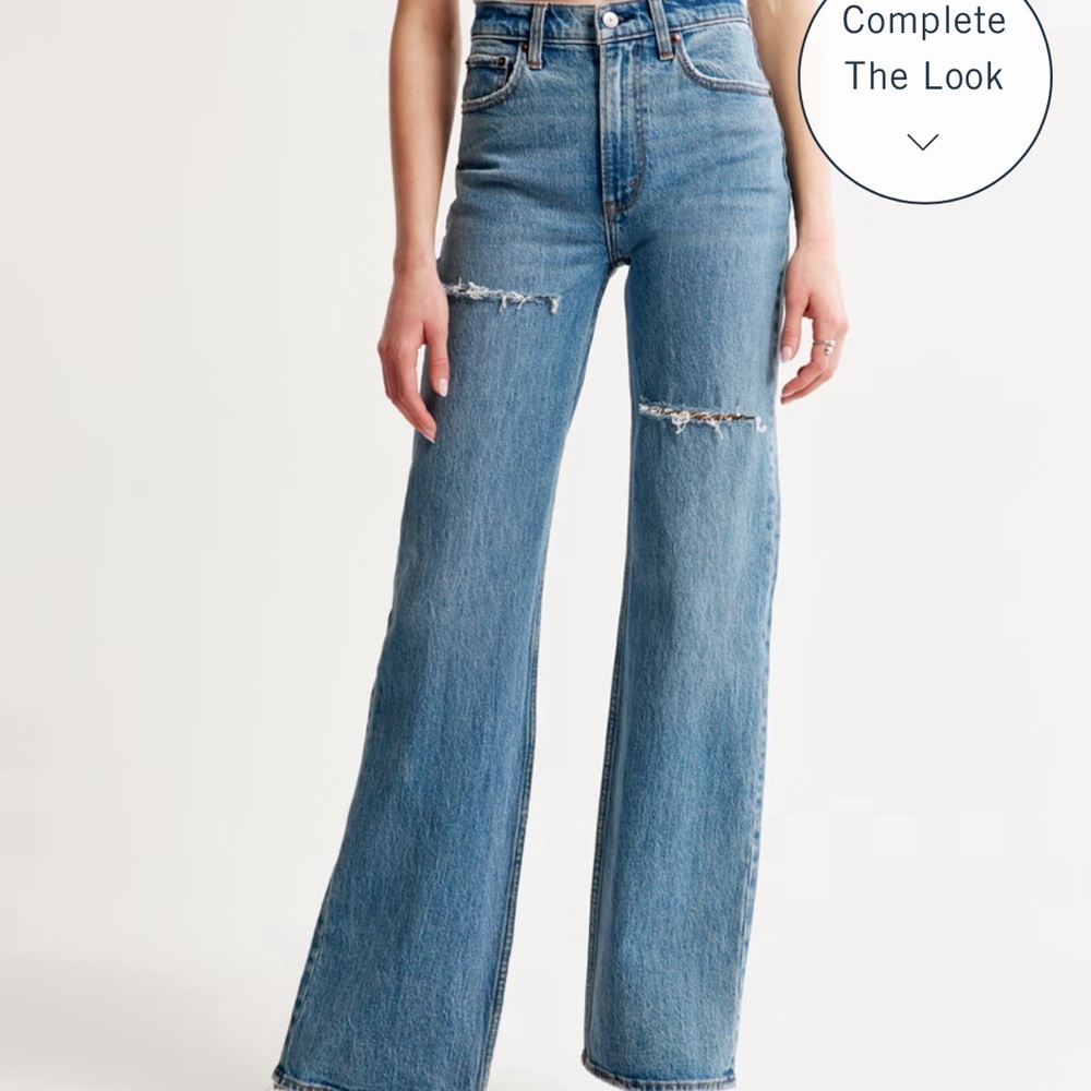Abercrombie & Fitch ultra high rise 90s distressed jeans size 27